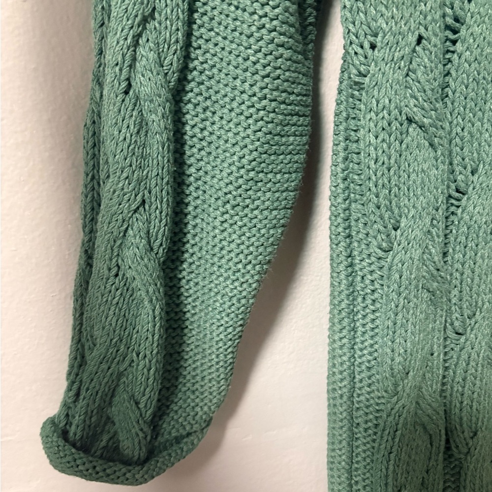 NWT Urban Outfitters BDG Skylar Oversized Cable Knit Pullover Sweater. Size Med - Picture 4 of 8